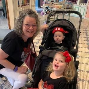 Meet your Posher, Frances